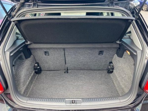 Volkswagen Polo - Image 7