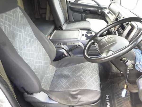 Hino Ranger Freezer - Image 4